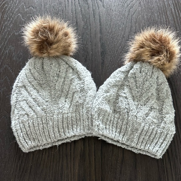 Rae Dunn Gray Knit Beanie Set with Brown Pom-Poms Mama & Mini - Picture 2 of 6
